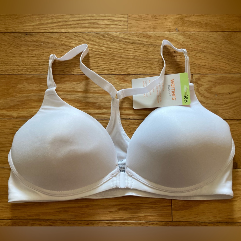 Warner’s wireless front close racer back bra